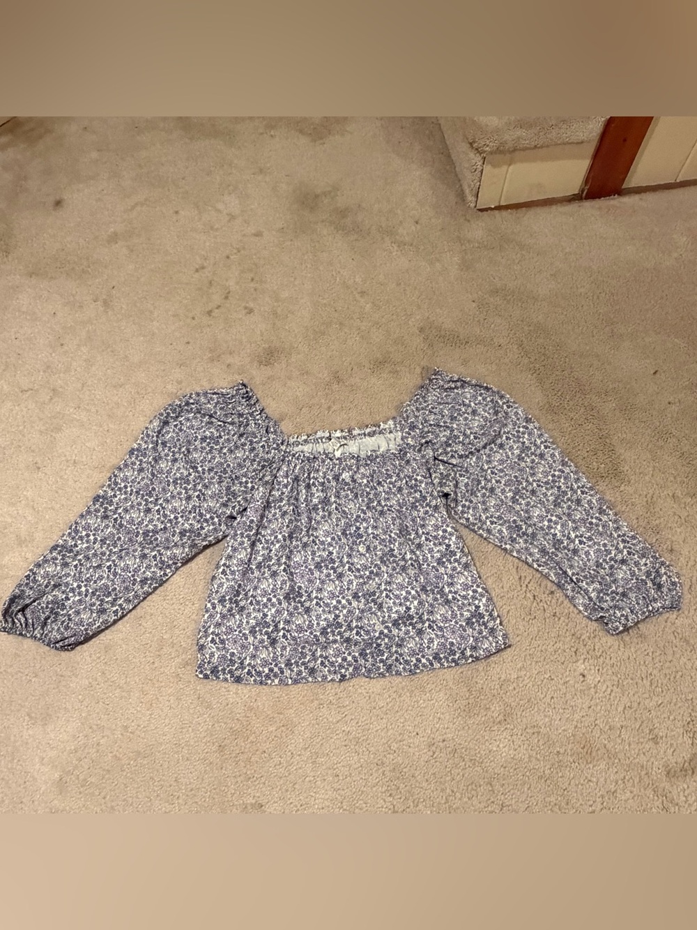 American Eagle Floral Blouse